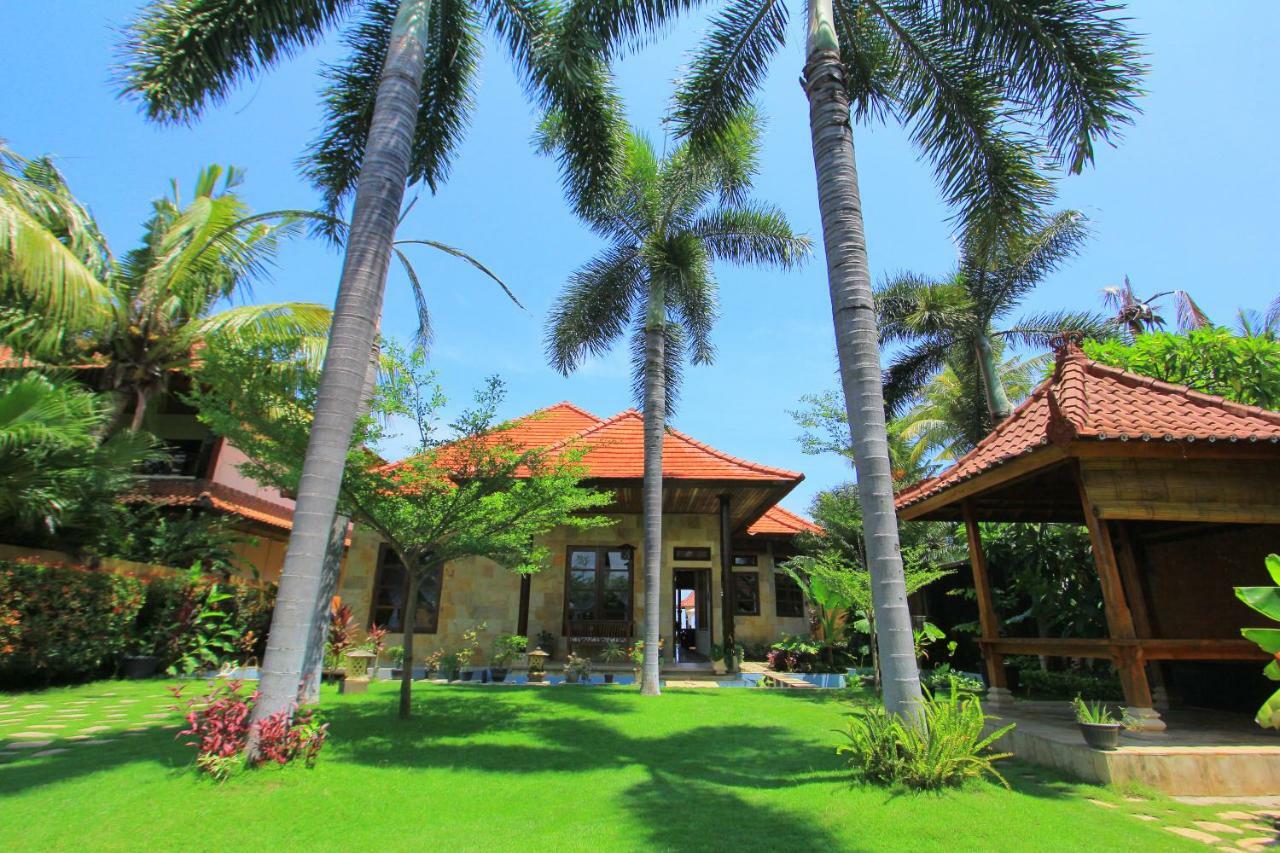 Ocean Beachfront Villa Dini Banjar  Экстерьер фото